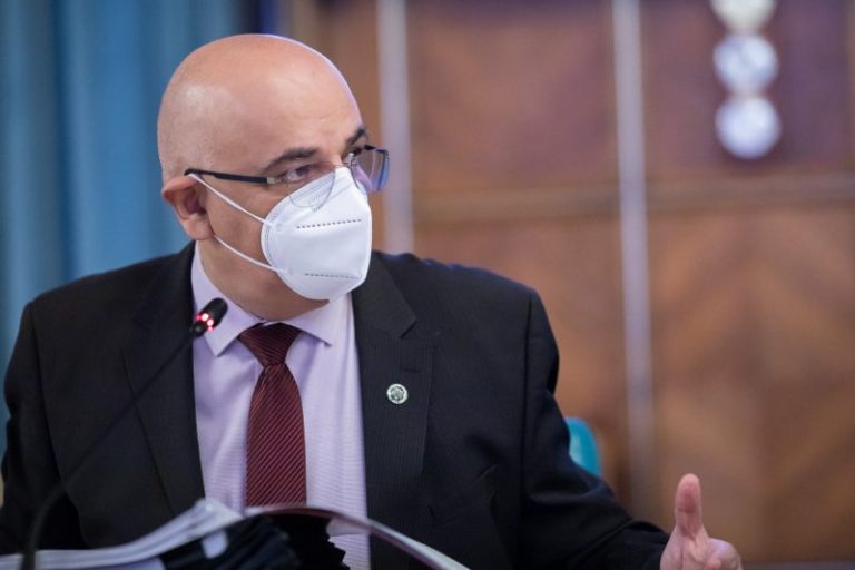 Arafat, despre cazul copilului mort: „Nu trebuie să avem medic pe fiecare ambulanță”