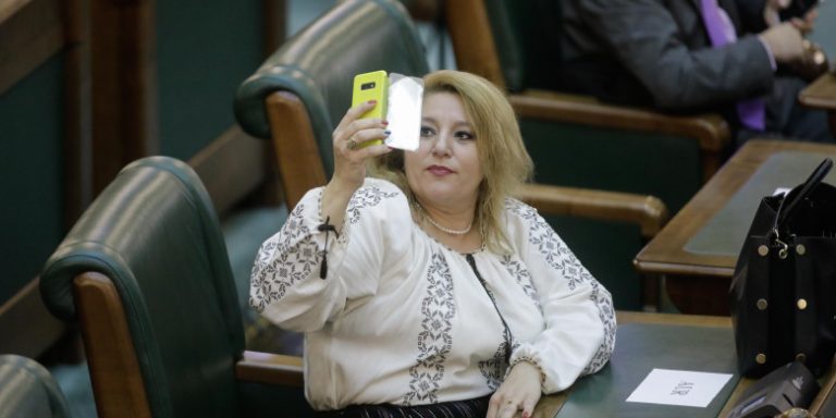 Diana Șoșoacă / Sursa foto: Inquam Photos