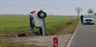 O șoferiță de 81 de ani a reușit un accident neobișnuit / Sursa foto: Bild